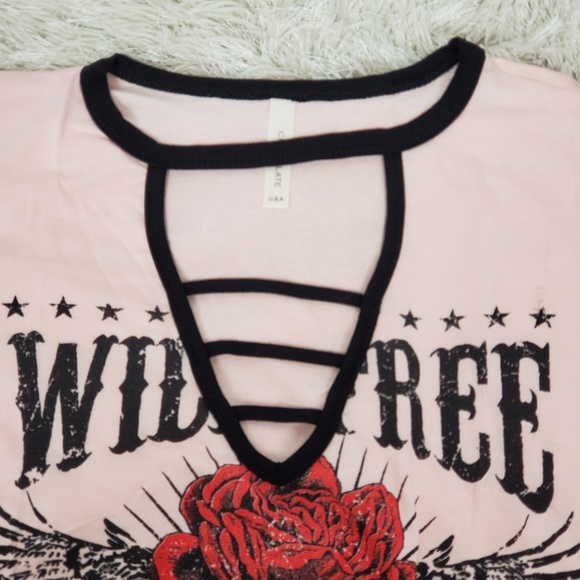 Women's Top T-Shirt Pink WILD FREE Print Size L - Picture 4 of 5